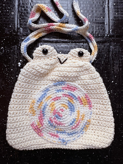 far out froggies.